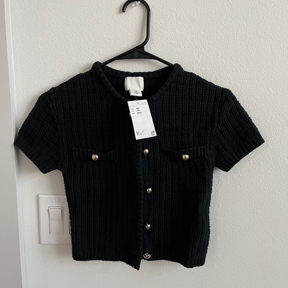Black Knit shirt with Gold Buttons - Picture 3 of 6